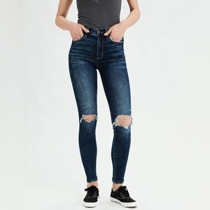American Eagle Super High Rise Jegging